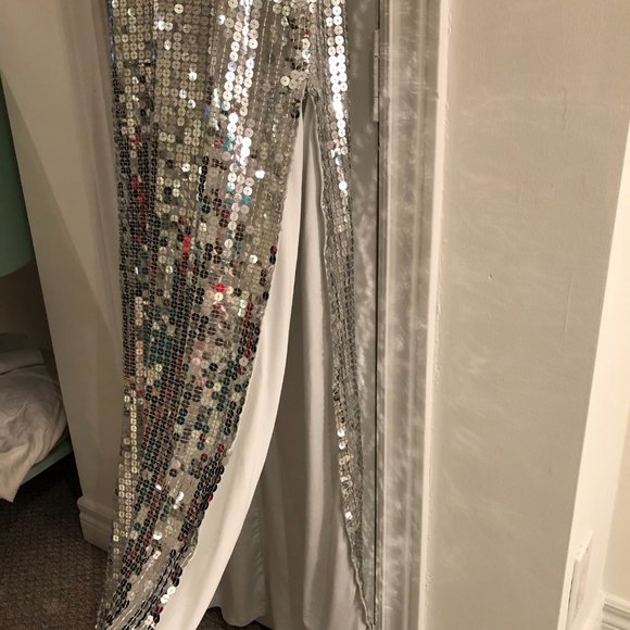 Sequined, glamorous maxi dress. SOLD - Picture 4 of 9